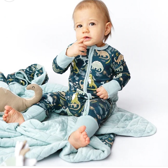 Emerson And Friends Cozy Cottage Bamboo Convertible Baby Pajamas Green And Multi main image 1